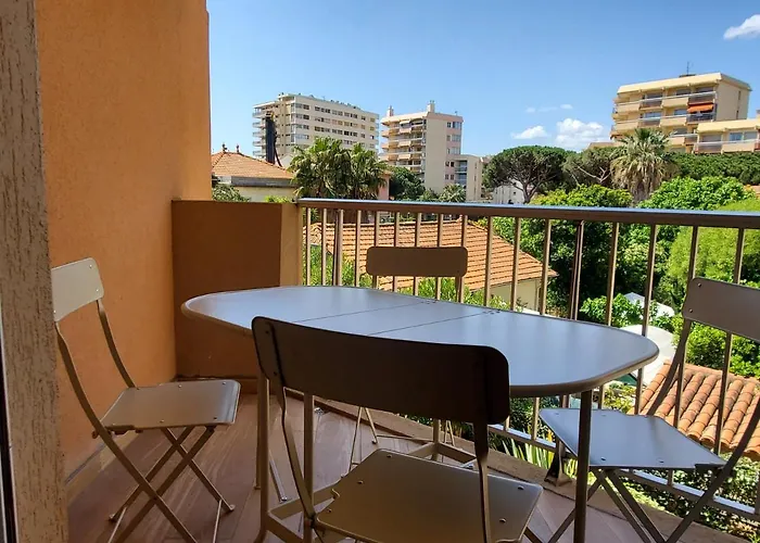 2 Pieces 32m2 A 150m Lejlighed Fréjus